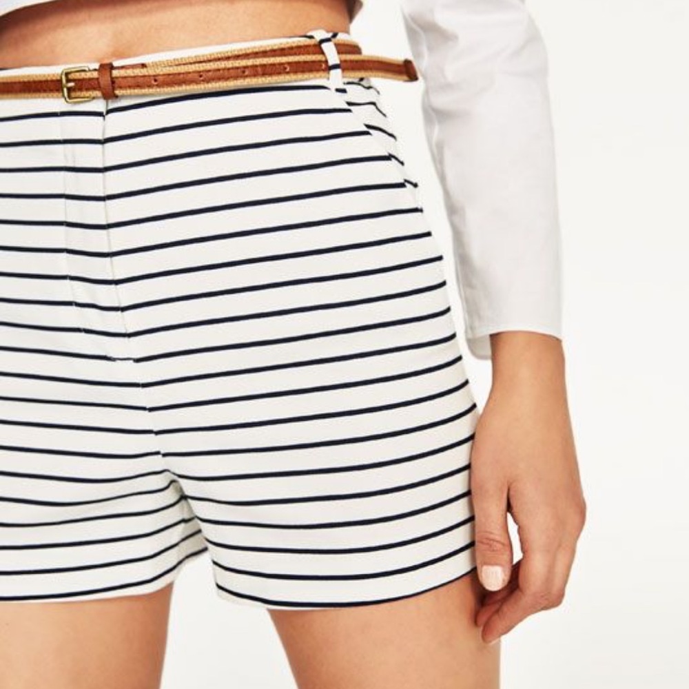 NWT Zara Black and white striped Bermuda shorts